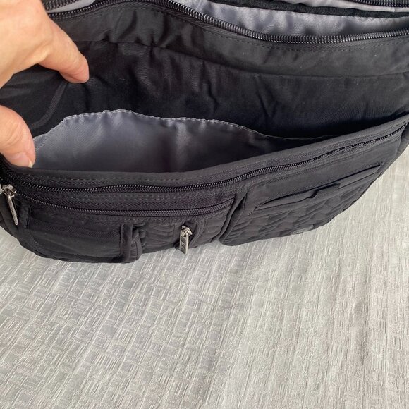 Lug Double Dutch Quilted Crossbody Tote Bag Black - Picture 8 of 16